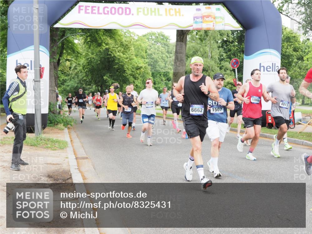 29.06.2025 - hella hamburg halbmarathon MichiJ http://msf.ph/oto/8325431 29.06.2025 10:37:40 Zwischen KM18-KM19 1094, 1507, 6662, 8153, 8813, 8899, 11356, 13463, 15966, 16242, 16806, 16877, 17001, 17247, 18228, 18499 meine-sportfotos.de