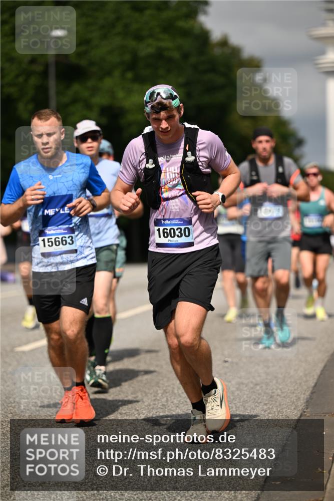29.06.2025 - hella hamburg halbmarathon Dr. Thomas Lammeyer http://msf.ph/oto/8325483 29.06.2025 10:17:33 Kennedybrücke 1194, 1859, 1939, 2055, 2359, 2721, 2904, 2961, 2987, 3218, 3729, 4001, 4795, 4950, 5232, 5631, 6026, 6207, 7346, 7460, 7913, 8913, 9128, 9612, 9631 meine-sportfotos.de