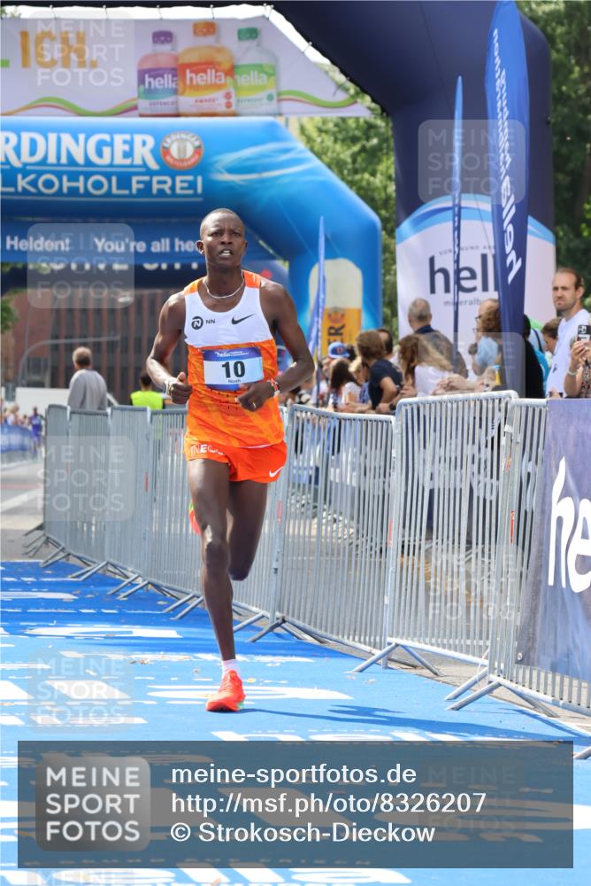 29.06.2025 - hella hamburg halbmarathon Strokosch-Dieckow http://msf.ph/oto/8326207 29.06.2025 10:02:43 Ziel 10 meine-sportfotos.de