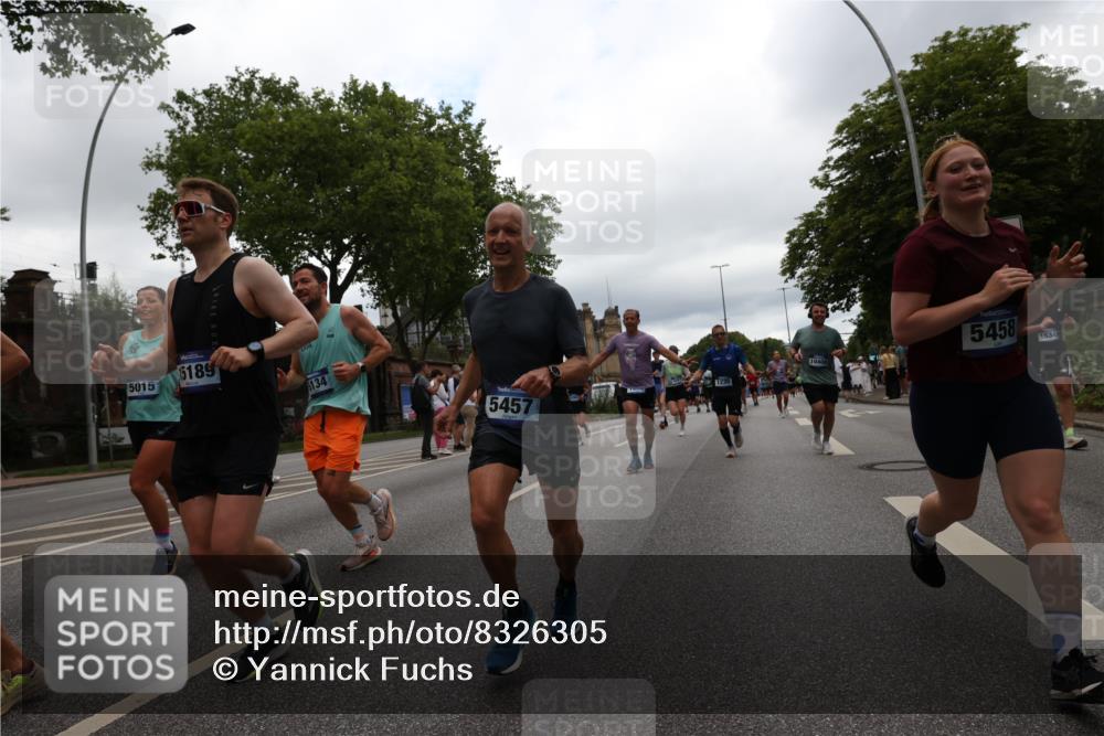 29.06.2025 - hella hamburg halbmarathon Yannick Fuchs http://msf.ph/oto/8326305 29.06.2025 10:51:31 20KM 1200, 1239, 1563, 1715, 1719, 1972, 2236, 2606, 2652, 2759, 2806, 2883, 3141, 3575, 4261, 4579, 5015, 5134, 5391, 5457, 5458, 6281, 6302, 6720, 6892, 7159, 7833, 8744, 9450, 10383, 10408, 10599, 12144, 12509, 12773, 12774, 13376, 13664, 14737, 14951, 15090, 15189, 15220, 15229, 15349, 15664, 16418, 16517, 17455, 17543, 17758, 18508 meine-sportfotos.de