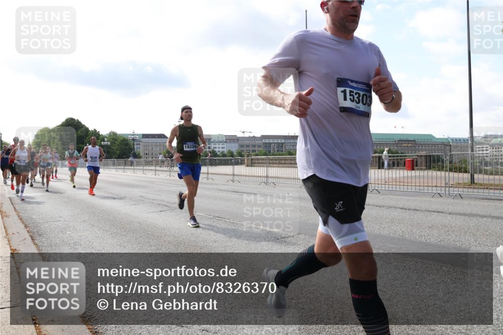 29.06.2025 - hella hamburg halbmarathon Lena Gebhardt http://msf.ph/oto/8326370 29.06.2025 09:48:38 Lombardsbrücke 571, 18259, 15303, 1042, 1290, 1385, 1505, 1710, 1743, 2262, 2399, 2767, 3480, 3547, 3959, 4359, 4381, 4860, 5003, 5124, 5307, 5554, 5709, 6829, 6993, 7152, 7154, 7884, 8121, 8571, 8933, 9403, 9643, 10190, 10404, 10738, 10793, 10852, 11620, 11929, 12044, 12051, 12488, 12514, 12916, 13137, 13372, 13483, 13595, 13940, 13975, 14875, 14908, 15931, 15959, 16119 meine-sportfotos.de