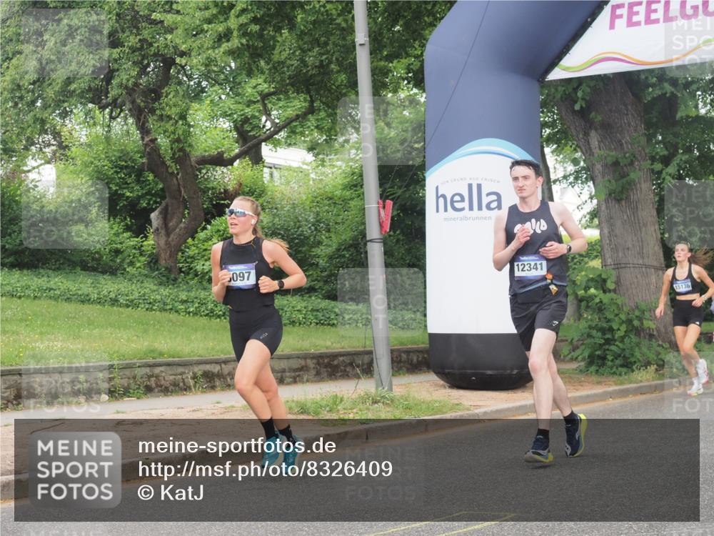 29.06.2025 - hella hamburg halbmarathon KatJ http://msf.ph/oto/8326409 29.06.2025 10:17:04 Zwischen KM18-KM19  meine-sportfotos.de
