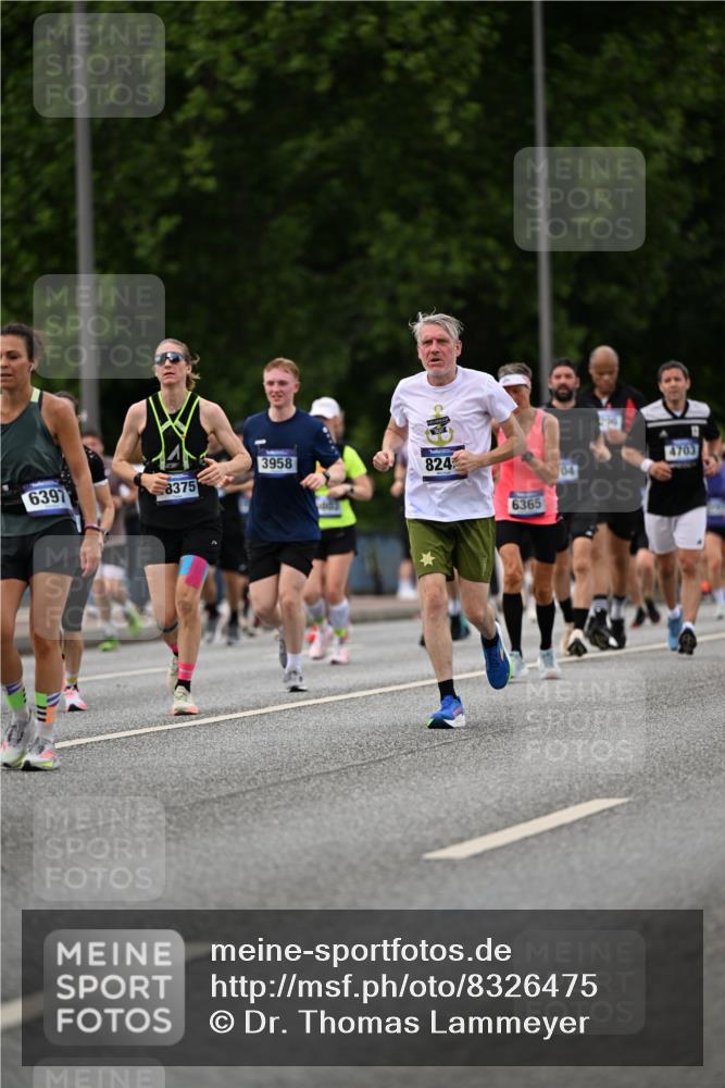 29.06.2025 - hella hamburg halbmarathon Dr. Thomas Lammeyer http://msf.ph/oto/8326475 29.06.2025 10:39:32 Kennedybrücke 1417, 1497, 1821, 1849, 2198, 2265, 2787, 3170, 3958, 4333, 4564, 4696, 4703, 5027, 5793, 6029, 6189, 6365, 6379, 6397, 6471, 6746, 6803, 6859, 7386, 7733, 8249, 8296, 9342, 9803, 10335, 10358, 10360, 10393, 10652, 11320 meine-sportfotos.de