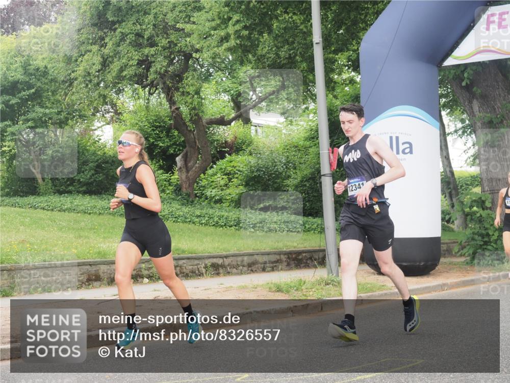 29.06.2025 - hella hamburg halbmarathon KatJ http://msf.ph/oto/8326557 29.06.2025 10:17:05 Zwischen KM18-KM19  meine-sportfotos.de