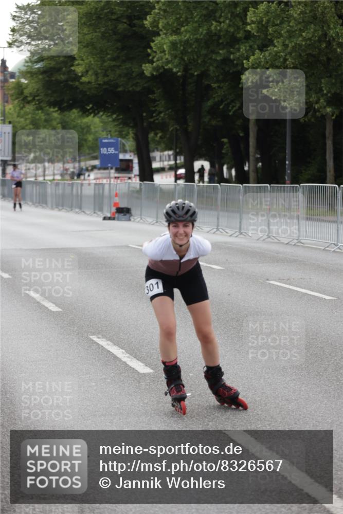 29.06.2025 - hella hamburg halbmarathon Jannik Wohlers http://msf.ph/oto/8326567 29.06.2025 09:00:49 Lombardsbrücke  meine-sportfotos.de