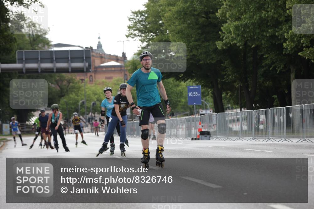 29.06.2025 - hella hamburg halbmarathon Jannik Wohlers http://msf.ph/oto/8326746 29.06.2025 09:00:52 Lombardsbrücke  meine-sportfotos.de