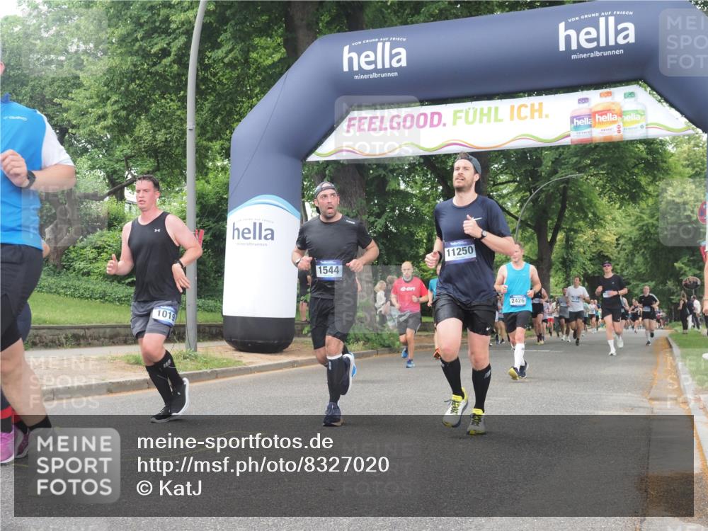 29.06.2025 - hella hamburg halbmarathon KatJ http://msf.ph/oto/8327020 29.06.2025 10:46:39 Zwischen KM18-KM19 1019, 1544, 2426, 2730, 4238, 6033, 6087, 6754 meine-sportfotos.de
