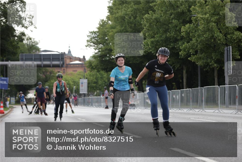 29.06.2025 - hella hamburg halbmarathon Jannik Wohlers http://msf.ph/oto/8327515 29.06.2025 09:00:55 Lombardsbrücke  meine-sportfotos.de