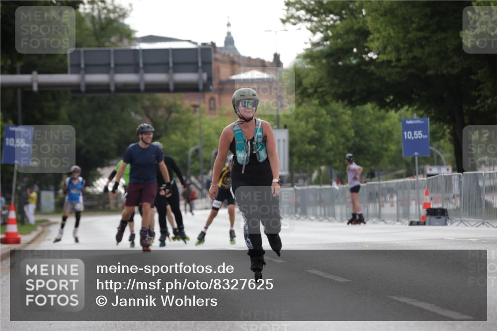 29.06.2025 - hella hamburg halbmarathon Jannik Wohlers http://msf.ph/oto/8327625 29.06.2025 09:00:56 Lombardsbrücke  meine-sportfotos.de