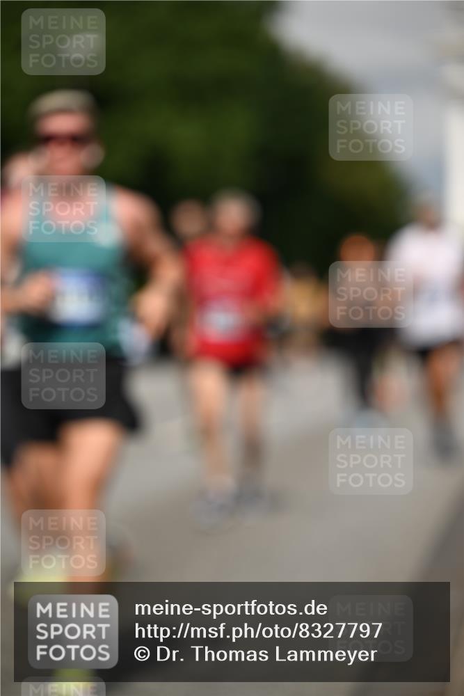 29.06.2025 - hella hamburg halbmarathon Dr. Thomas Lammeyer http://msf.ph/oto/8327797 29.06.2025 10:17:37 Kennedybrücke 1194, 1939, 2055, 2359, 2721, 2891, 2904, 2961, 2987, 3218, 3729, 4001, 4032, 4795, 4950, 5232, 5631, 6026, 6207, 7460, 7462, 7913, 8673, 8913, 9128, 9612, 9631, 9886, 10442, 10443 meine-sportfotos.de