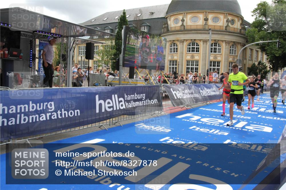 29.06.2025 - hella hamburg halbmarathon Michael Strokosch http://msf.ph/oto/8327878 29.06.2025 10:49:12 Ziel 2013, 4832, 4847, 4890, 6389, 10184, 13614, 15523, 16414, 16627, 16731, 17173, 18598, 18842 meine-sportfotos.de