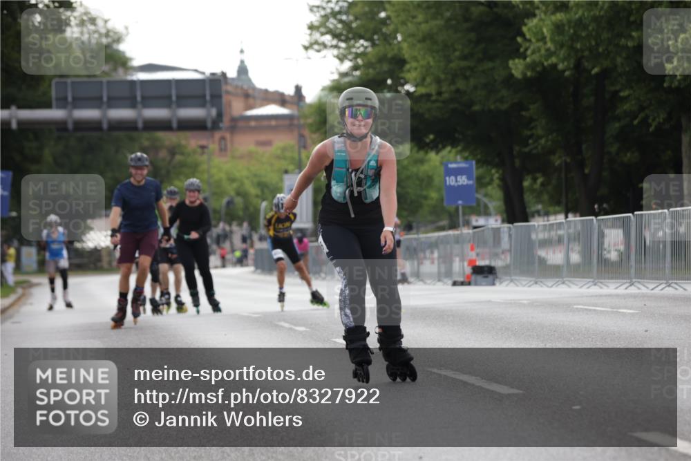 29.06.2025 - hella hamburg halbmarathon Jannik Wohlers http://msf.ph/oto/8327922 29.06.2025 09:00:57 Lombardsbrücke  meine-sportfotos.de