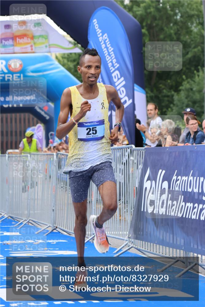 29.06.2025 - hella hamburg halbmarathon Strokosch-Dieckow http://msf.ph/oto/8327929 29.06.2025 10:02:21 Ziel 2, 22, 25 meine-sportfotos.de