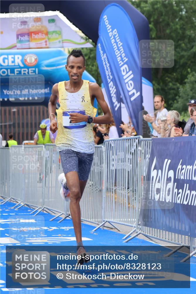 29.06.2025 - hella hamburg halbmarathon Strokosch-Dieckow http://msf.ph/oto/8328123 29.06.2025 10:02:21 Ziel 2, 22, 25 meine-sportfotos.de