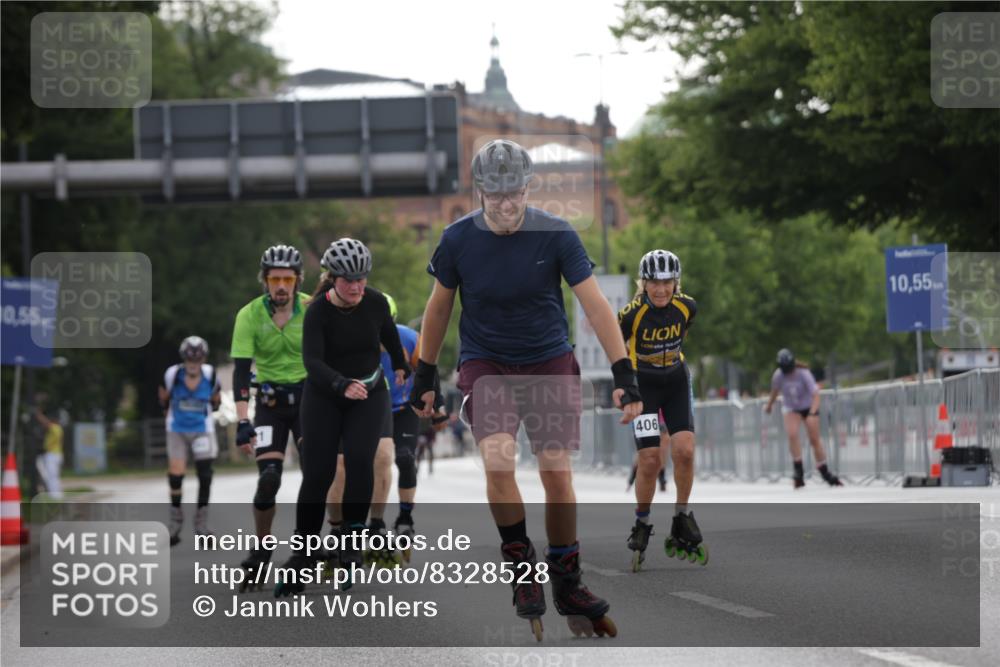 29.06.2025 - hella hamburg halbmarathon Jannik Wohlers http://msf.ph/oto/8328528 29.06.2025 09:01:00 Lombardsbrücke  meine-sportfotos.de