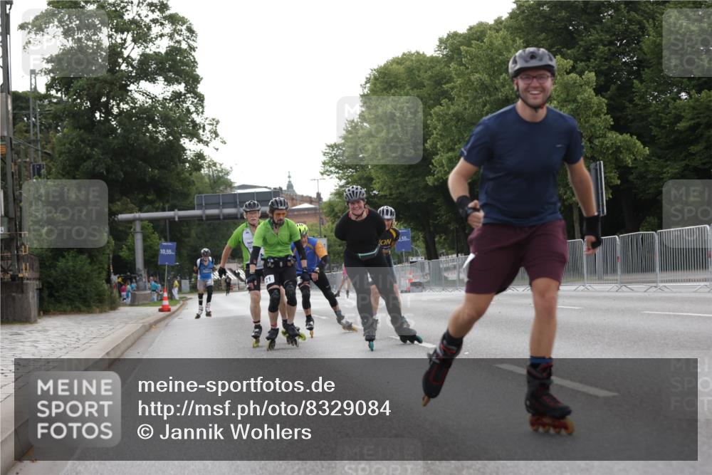 29.06.2025 - hella hamburg halbmarathon Jannik Wohlers http://msf.ph/oto/8329084 29.06.2025 09:01:02 Lombardsbrücke  meine-sportfotos.de