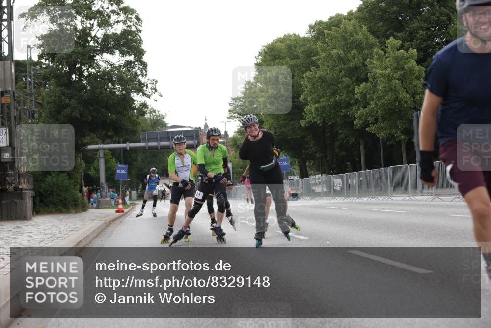 29.06.2025 - hella hamburg halbmarathon Jannik Wohlers http://msf.ph/oto/8329148 29.06.2025 09:01:03 Lombardsbrücke  meine-sportfotos.de