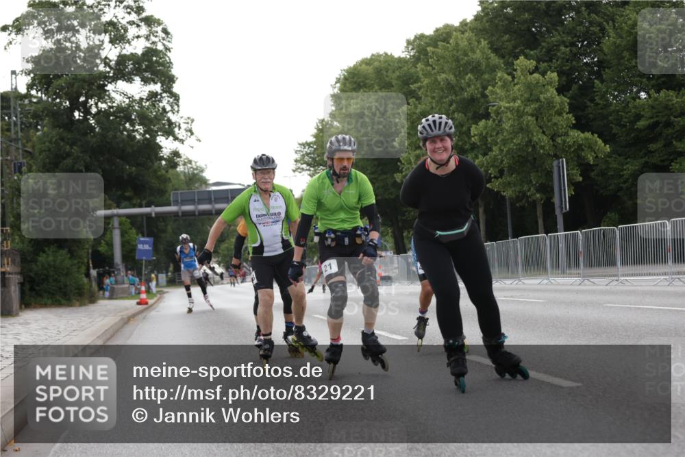 29.06.2025 - hella hamburg halbmarathon Jannik Wohlers http://msf.ph/oto/8329221 29.06.2025 09:01:04 Lombardsbrücke  meine-sportfotos.de