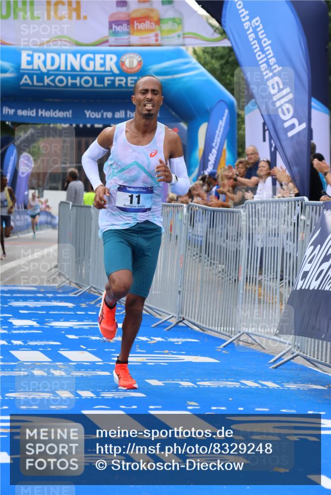 29.06.2025 - hella hamburg halbmarathon Strokosch-Dieckow http://msf.ph/oto/8329248 29.06.2025 10:02:14 Ziel 11, 25 meine-sportfotos.de