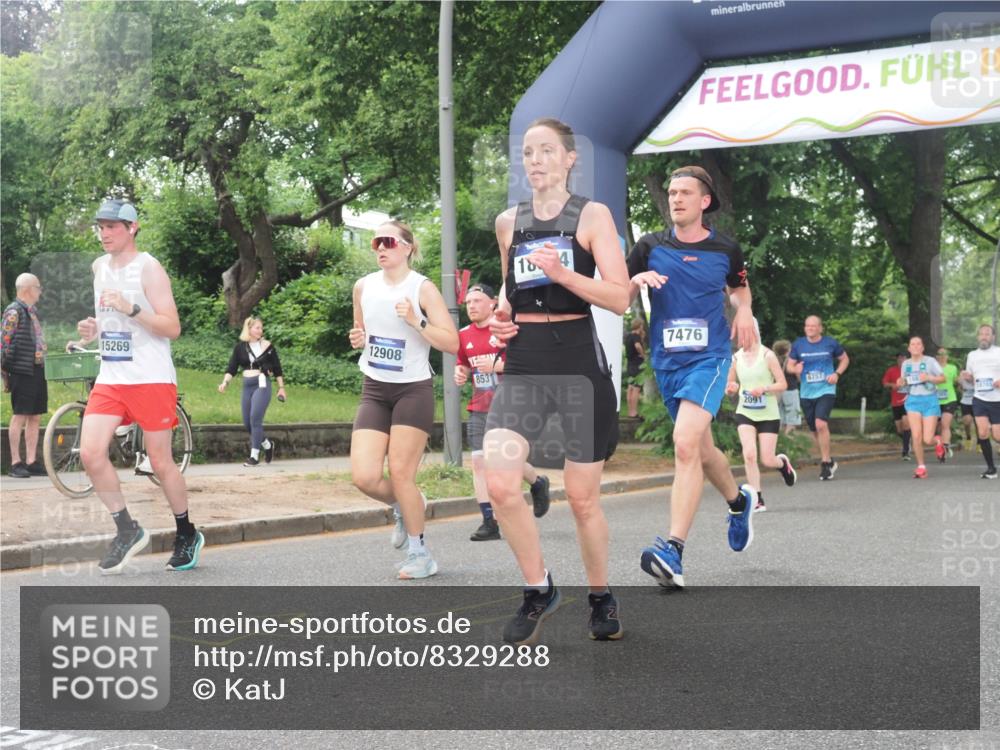 29.06.2025 - hella hamburg halbmarathon KatJ http://msf.ph/oto/8329288 29.06.2025 10:46:53 Zwischen KM18-KM19 2091, 7476, 8481, 8531 meine-sportfotos.de