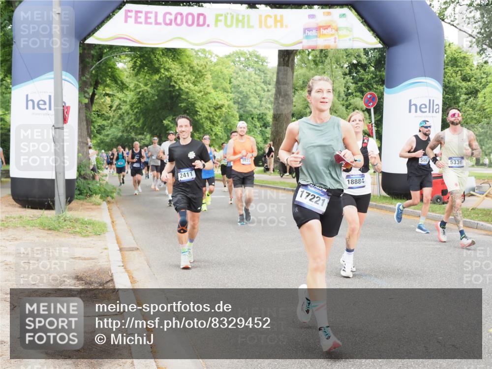 29.06.2025 - hella hamburg halbmarathon MichiJ http://msf.ph/oto/8329452 29.06.2025 10:38:00 Zwischen KM18-KM19 1119, 1817, 2411, 4346, 5087, 5336, 6125, 10691, 12016, 12545, 13051, 13758, 16285, 16666, 16732, 16800, 17221, 18884, 18960, 18982, 19007 meine-sportfotos.de
