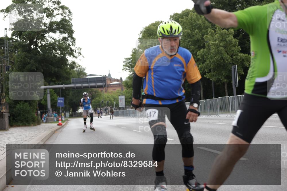 29.06.2025 - hella hamburg halbmarathon Jannik Wohlers http://msf.ph/oto/8329684 29.06.2025 09:01:05 Lombardsbrücke  meine-sportfotos.de