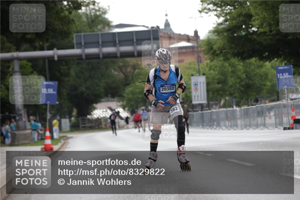 29.06.2025 - hella hamburg halbmarathon Jannik Wohlers http://msf.ph/oto/8329822 29.06.2025 09:01:07 Lombardsbrücke  meine-sportfotos.de