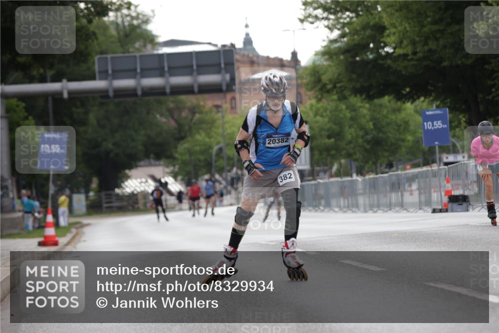 29.06.2025 - hella hamburg halbmarathon Jannik Wohlers http://msf.ph/oto/8329934 29.06.2025 09:01:07 Lombardsbrücke  meine-sportfotos.de