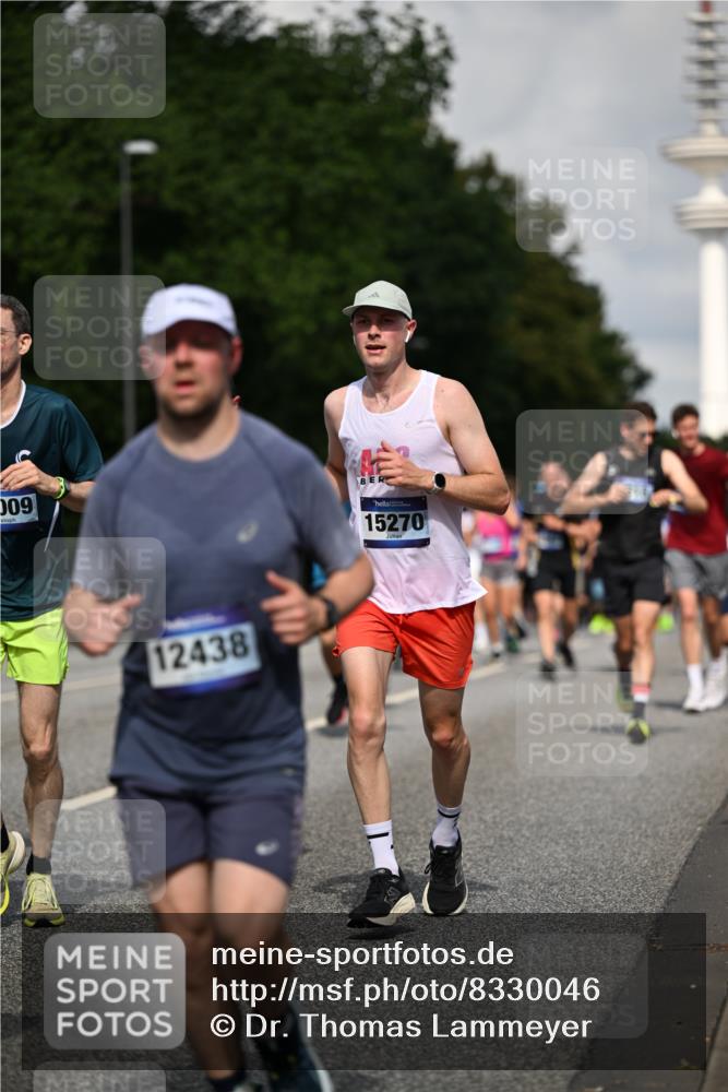 29.06.2025 - hella hamburg halbmarathon Dr. Thomas Lammeyer http://msf.ph/oto/8330046 29.06.2025 09:55:46 Kennedybrücke 1057, 1312, 1353, 1569, 1604, 1763, 3305, 3618, 3697, 4565, 4871, 5047, 5231, 5336, 5690, 5987, 6373, 6700, 6711, 7185, 7710, 8564, 9444, 9547, 9659, 10493, 10691, 10978, 11062 meine-sportfotos.de