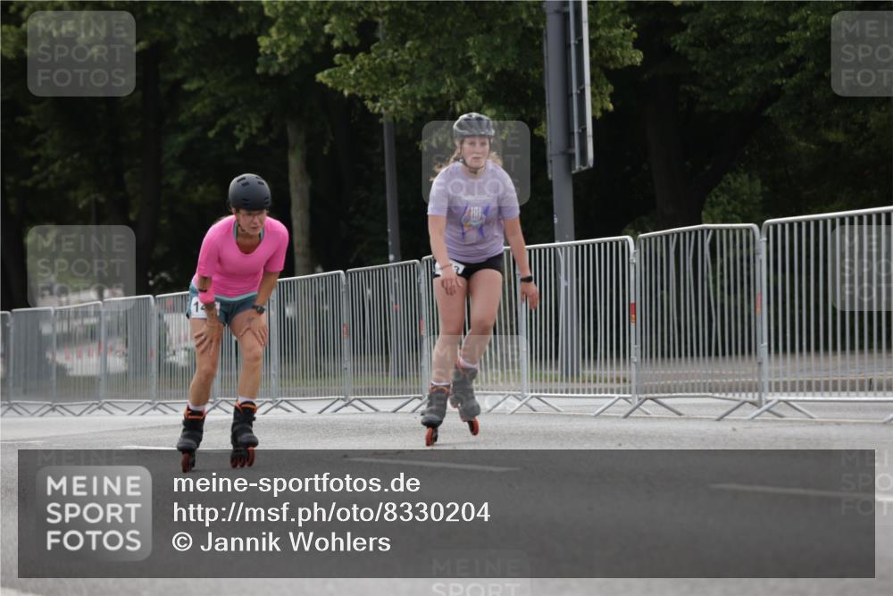29.06.2025 - hella hamburg halbmarathon Jannik Wohlers http://msf.ph/oto/8330204 29.06.2025 09:01:08 Lombardsbrücke  meine-sportfotos.de