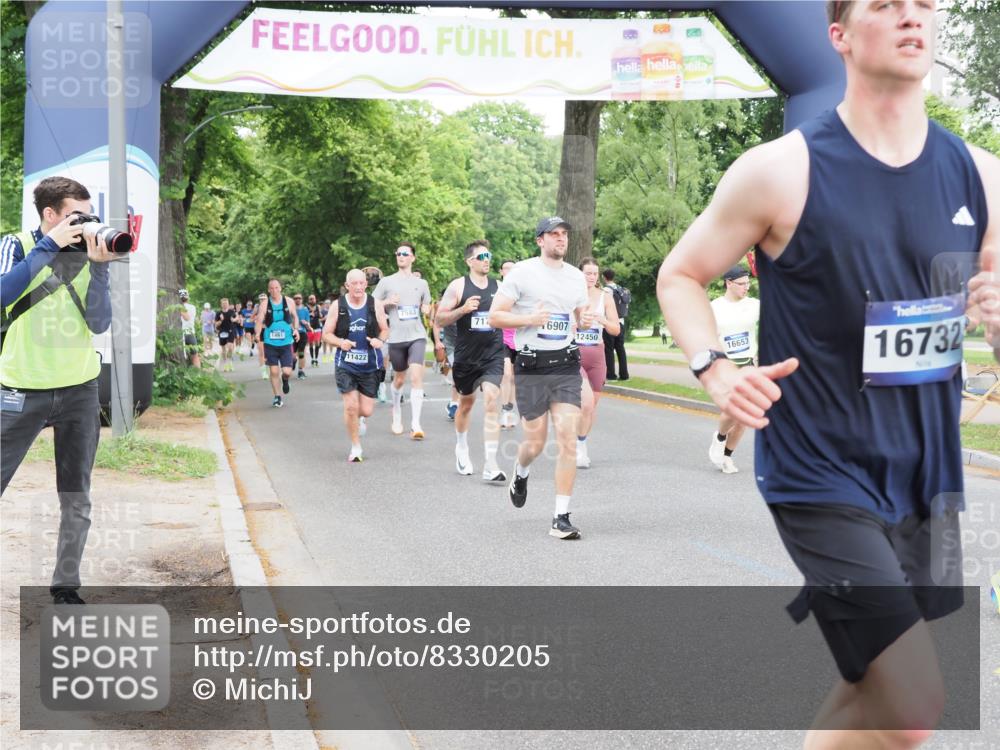 29.06.2025 - hella hamburg halbmarathon MichiJ http://msf.ph/oto/8330205 29.06.2025 10:38:03 Zwischen KM18-KM19 1466, 1817, 2411, 2823, 4346, 5087, 5336, 7224, 7583, 12235, 12545, 13051, 13758, 16653, 16732, 16907, 17221, 18884, 19007 meine-sportfotos.de