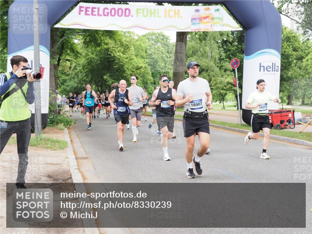 29.06.2025 - hella hamburg halbmarathon MichiJ http://msf.ph/oto/8330239 29.06.2025 10:38:04 Zwischen KM18-KM19 1461, 1466, 1817, 2411, 2823, 4346, 5087, 5336, 7176, 7224, 7583, 10371, 11422, 12235, 12450, 12545, 13051, 16653, 16732, 16907, 18884, 19007 meine-sportfotos.de