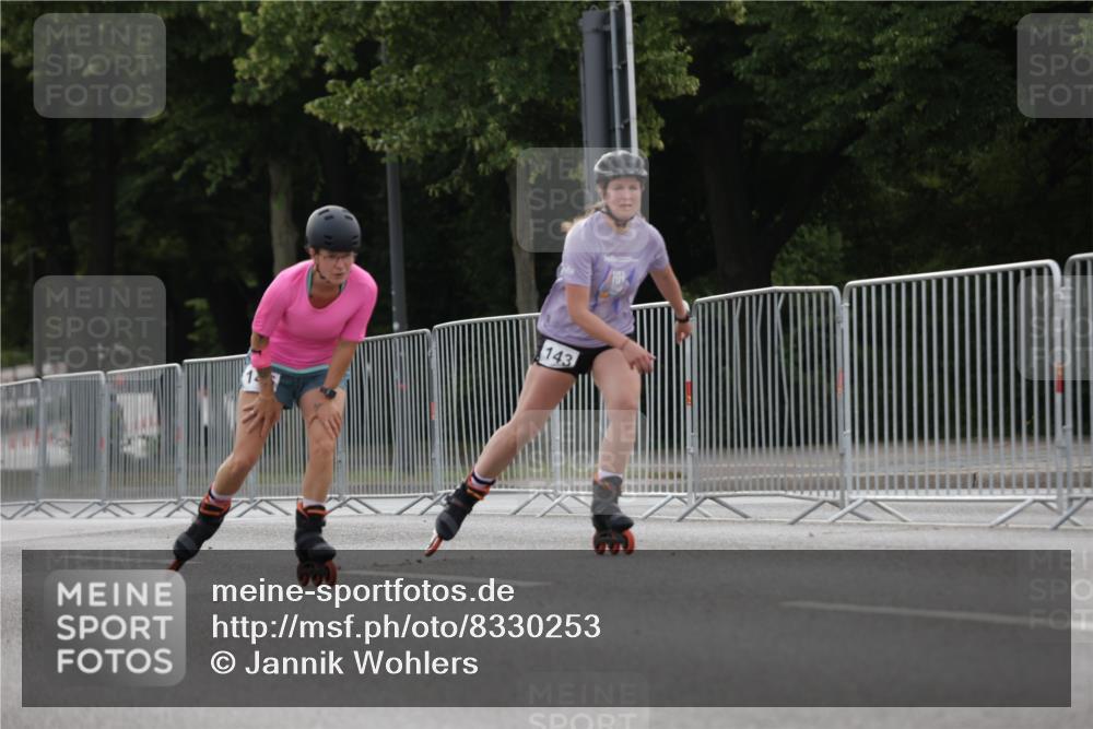 29.06.2025 - hella hamburg halbmarathon Jannik Wohlers http://msf.ph/oto/8330253 29.06.2025 09:01:09 Lombardsbrücke  meine-sportfotos.de