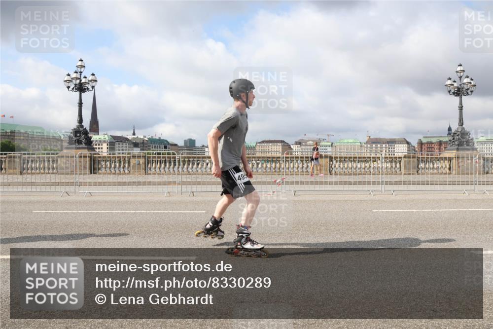 29.06.2025 - hella hamburg halbmarathon Lena Gebhardt http://msf.ph/oto/8330289 29.06.2025 09:08:39 Lombardsbrücke 495 meine-sportfotos.de