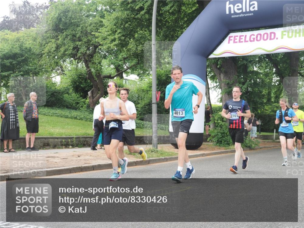 29.06.2025 - hella hamburg halbmarathon KatJ http://msf.ph/oto/8330426 29.06.2025 10:47:00 Zwischen KM18-KM19 1681, 2091, 2363, 3169, 3698, 4013, 5347, 6757 meine-sportfotos.de
