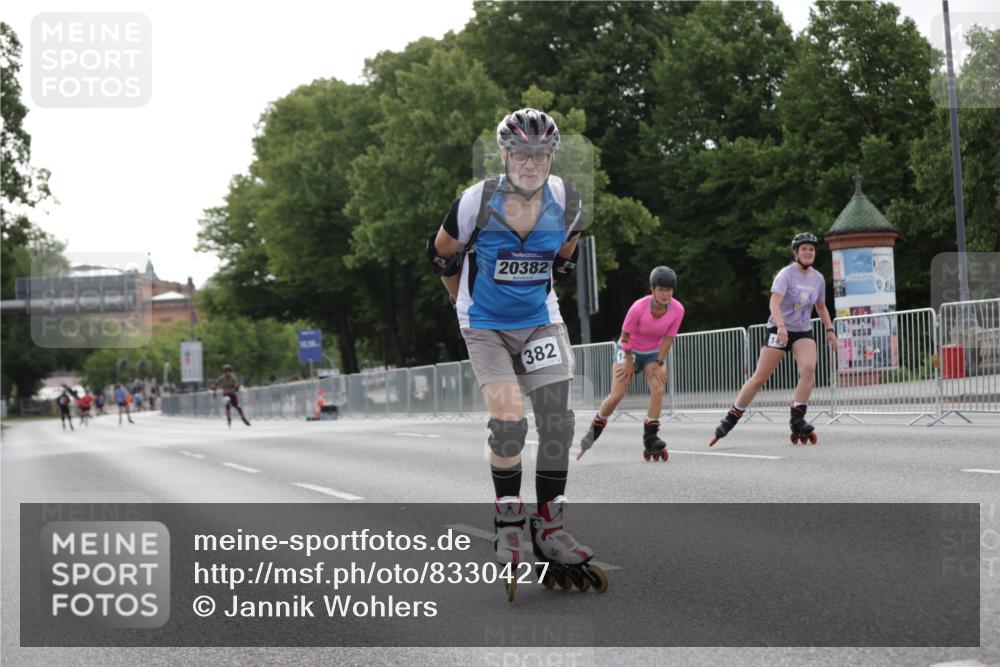 29.06.2025 - hella hamburg halbmarathon Jannik Wohlers http://msf.ph/oto/8330427 29.06.2025 09:01:10 Lombardsbrücke  meine-sportfotos.de