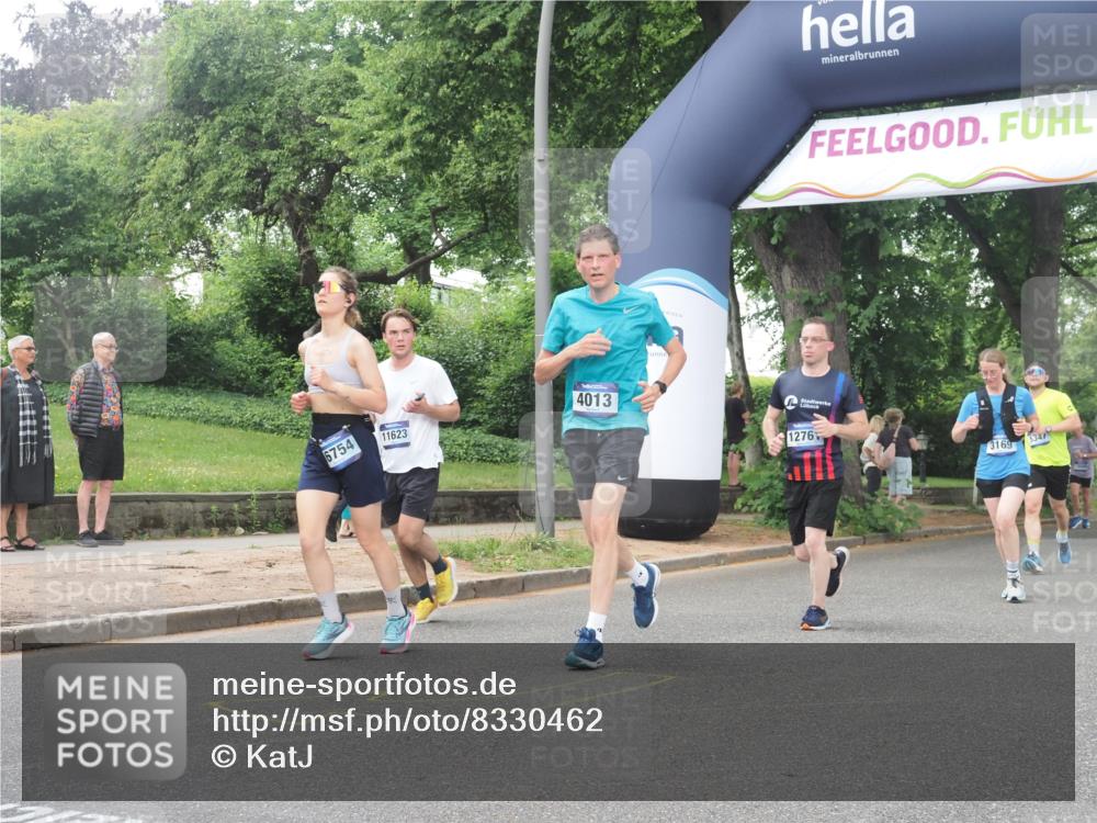 29.06.2025 - hella hamburg halbmarathon KatJ http://msf.ph/oto/8330462 29.06.2025 10:47:00 Zwischen KM18-KM19 1681, 2091, 2363, 3169, 3698, 4013, 5347, 6757 meine-sportfotos.de