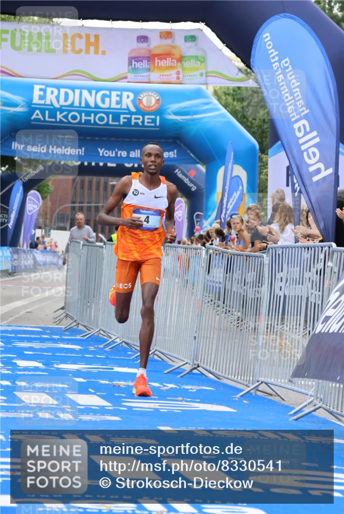 29.06.2025 - hella hamburg halbmarathon Strokosch-Dieckow http://msf.ph/oto/8330541 29.06.2025 10:01:54 Ziel 4 meine-sportfotos.de