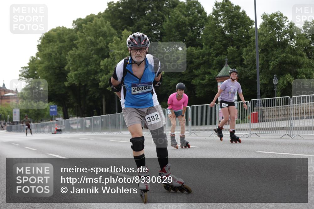 29.06.2025 - hella hamburg halbmarathon Jannik Wohlers http://msf.ph/oto/8330629 29.06.2025 09:01:10 Lombardsbrücke  meine-sportfotos.de