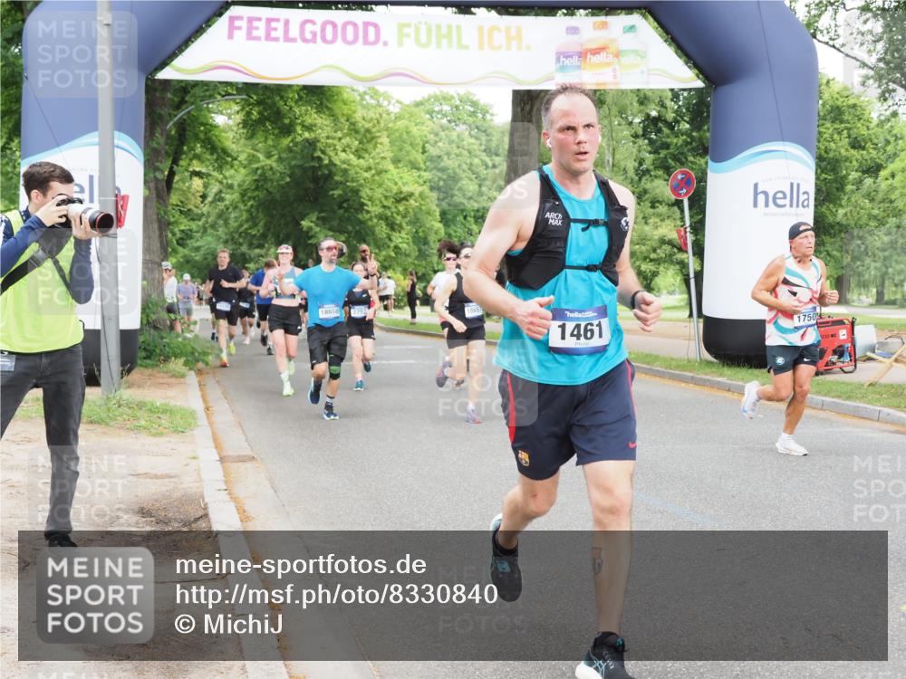 29.06.2025 - hella hamburg halbmarathon MichiJ http://msf.ph/oto/8330840 29.06.2025 10:38:08 Zwischen KM18-KM19 1461, 1466, 1750, 2207, 2411, 2823, 7176, 7224, 7583, 8689, 10057, 10371, 11422, 12235, 12450, 13609, 13799, 14838, 16653, 16732, 16907, 18451, 18657, 18884 meine-sportfotos.de