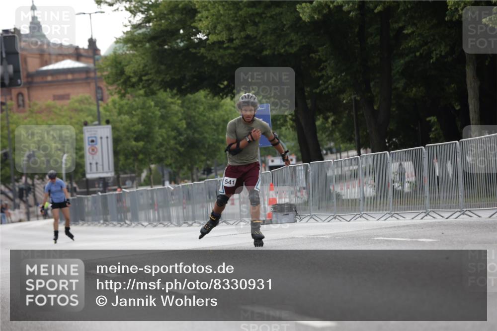 29.06.2025 - hella hamburg halbmarathon Jannik Wohlers http://msf.ph/oto/8330931 29.06.2025 09:01:15 Lombardsbrücke  meine-sportfotos.de
