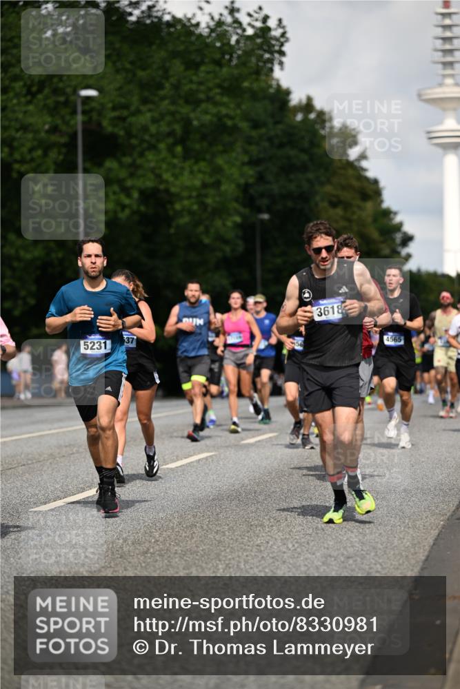 29.06.2025 - hella hamburg halbmarathon Dr. Thomas Lammeyer http://msf.ph/oto/8330981 29.06.2025 09:55:48 Kennedybrücke 1057, 1169, 1353, 1569, 1604, 1763, 3305, 3618, 3697, 4565, 4871, 4915, 5007, 5047, 5231, 5336, 5690, 6373, 6700, 6711, 7185, 7710, 8564, 8852, 9444, 9547, 9659, 10493, 10691, 10978, 11062 meine-sportfotos.de