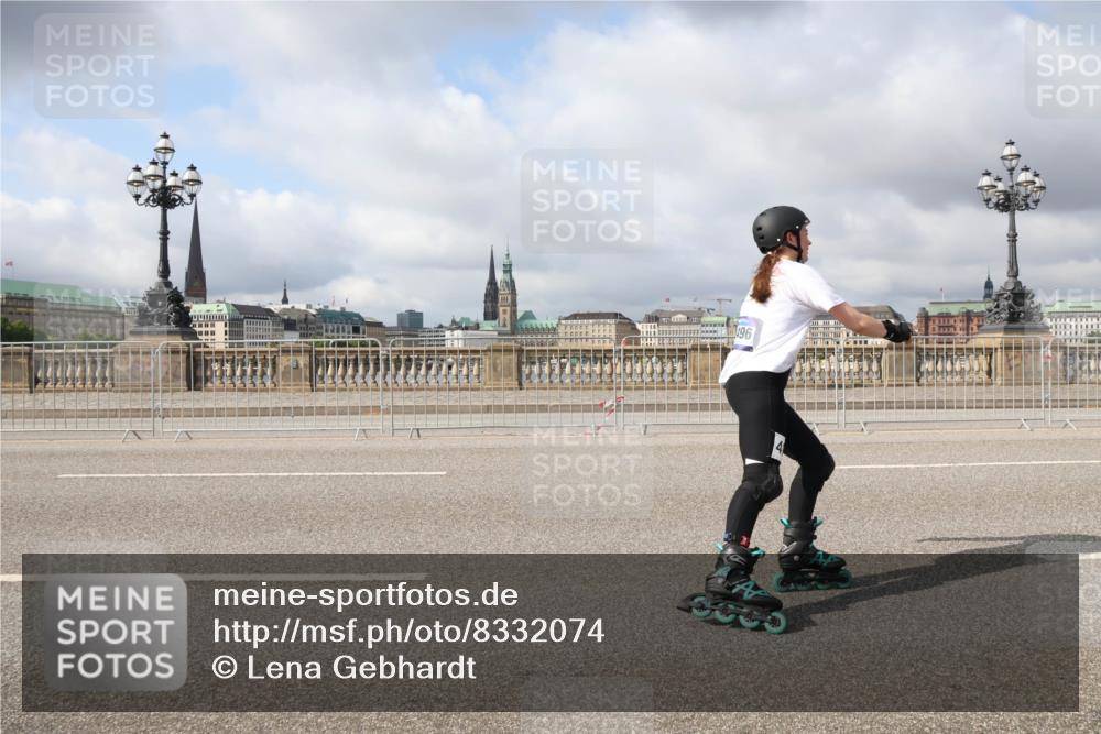 29.06.2025 - hella hamburg halbmarathon Lena Gebhardt http://msf.ph/oto/8332074 29.06.2025 09:08:40 Lombardsbrücke 96 meine-sportfotos.de