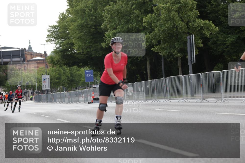29.06.2025 - hella hamburg halbmarathon Jannik Wohlers http://msf.ph/oto/8332119 29.06.2025 09:01:28 Lombardsbrücke  meine-sportfotos.de