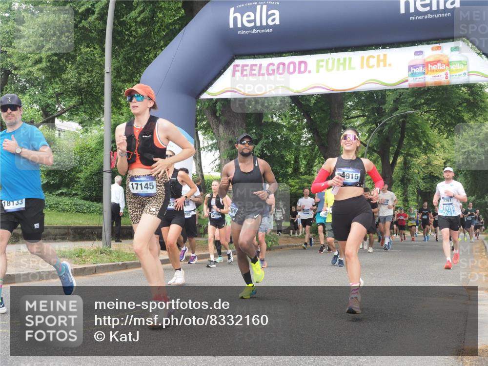 29.06.2025 - hella hamburg halbmarathon KatJ http://msf.ph/oto/8332160 29.06.2025 10:47:17 Zwischen KM18-KM19 5775, 5885, 6309, 7761, 8003 meine-sportfotos.de