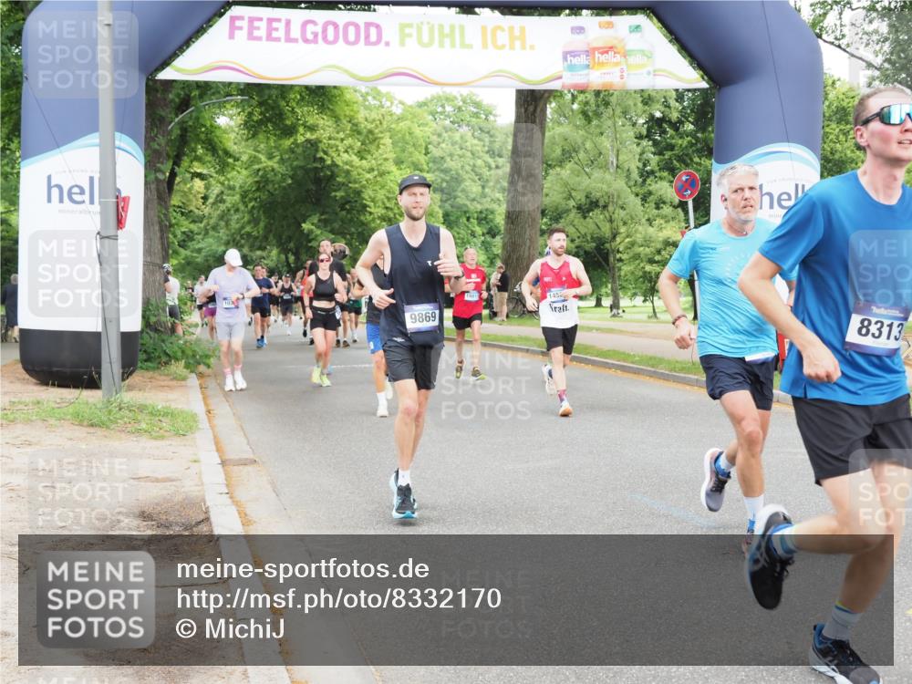 29.06.2025 - hella hamburg halbmarathon MichiJ http://msf.ph/oto/8332170 29.06.2025 10:38:17 Zwischen KM18-KM19 2718, 6795, 7312, 7952, 8117, 8313, 9869, 12527, 12624, 13701, 14125, 14361, 14562, 17179, 18182, 18658, 18811, 19040, 19053 meine-sportfotos.de