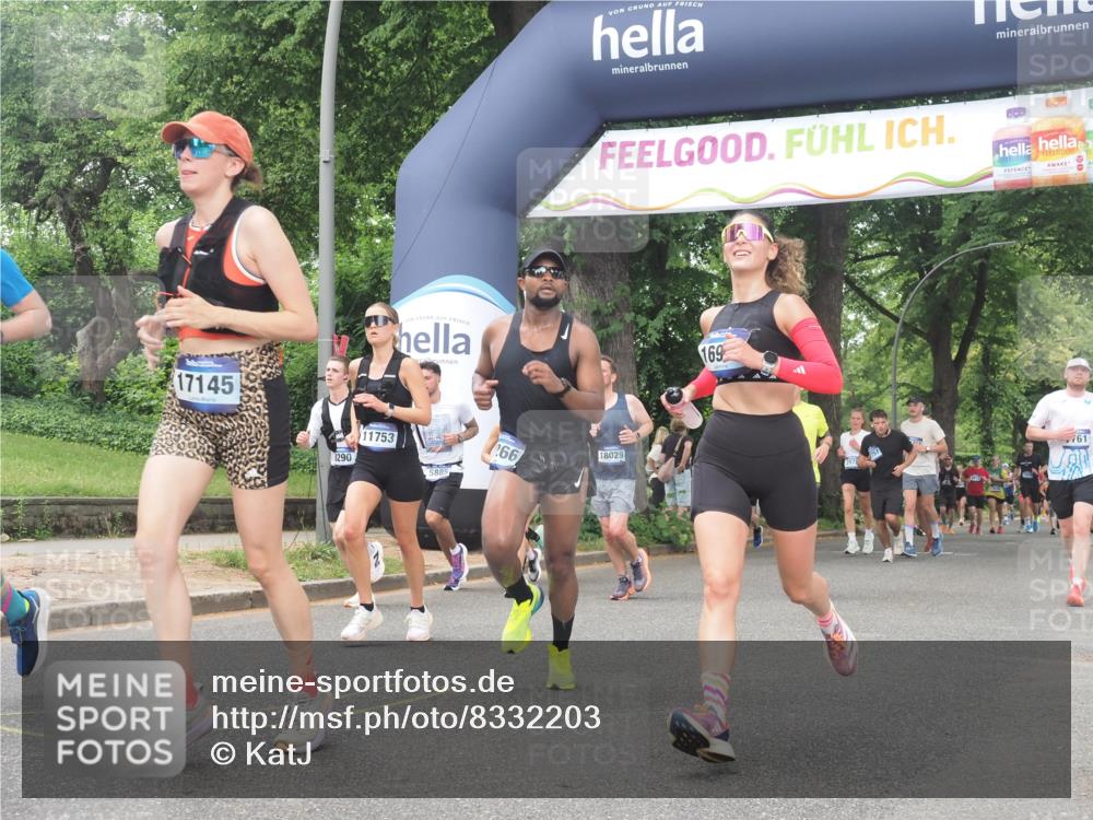 29.06.2025 - hella hamburg halbmarathon KatJ http://msf.ph/oto/8332203 29.06.2025 10:47:18 Zwischen KM18-KM19 5775, 5885, 6309, 7761, 8003, 8290 meine-sportfotos.de