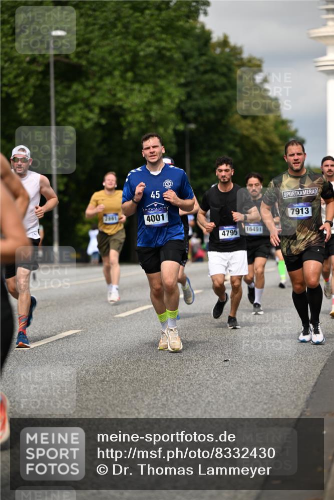 29.06.2025 - hella hamburg halbmarathon Dr. Thomas Lammeyer http://msf.ph/oto/8332430 29.06.2025 10:17:44 Kennedybrücke 1194, 1747, 1939, 2055, 2359, 2721, 2891, 2904, 4001, 4032, 4795, 4962, 5631, 5719, 6207, 7460, 7462, 7913, 8673, 9141, 9612, 9631, 9886, 10442, 10443 meine-sportfotos.de