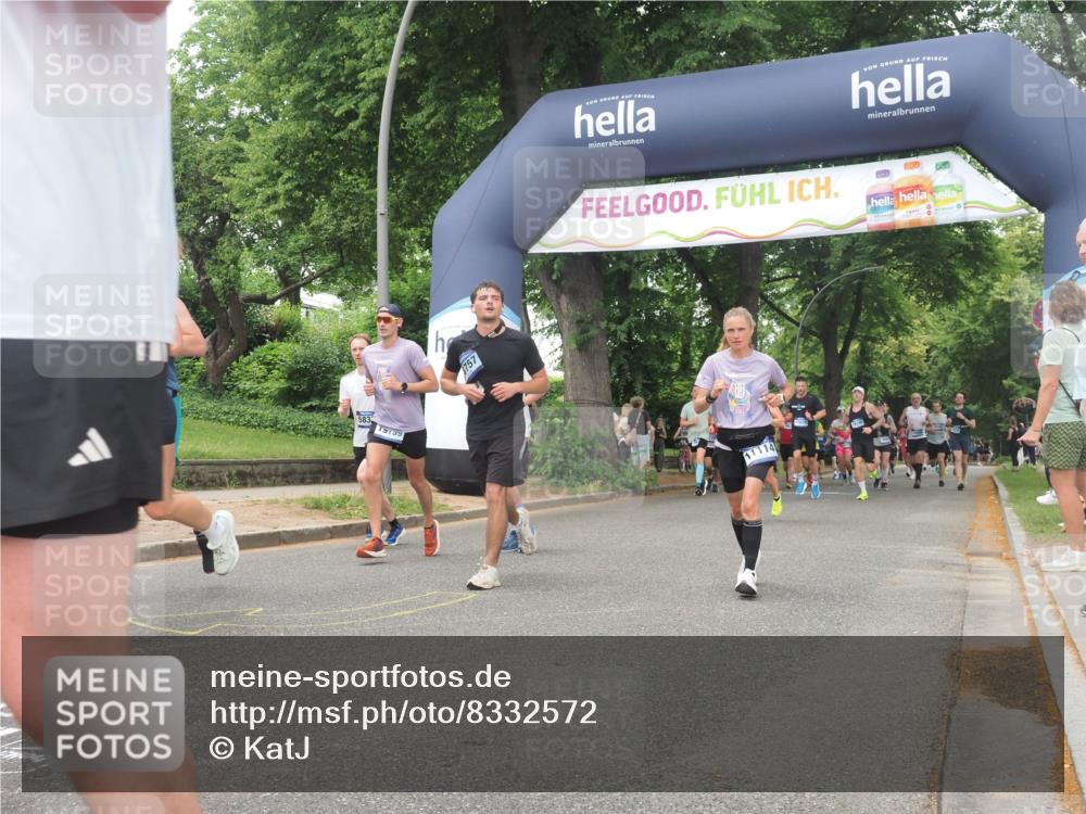 29.06.2025 - hella hamburg halbmarathon KatJ http://msf.ph/oto/8332572 29.06.2025 10:47:22 Zwischen KM18-KM19 2978, 5775, 5839, 5885, 6201, 6309, 7761, 8003, 8290 meine-sportfotos.de