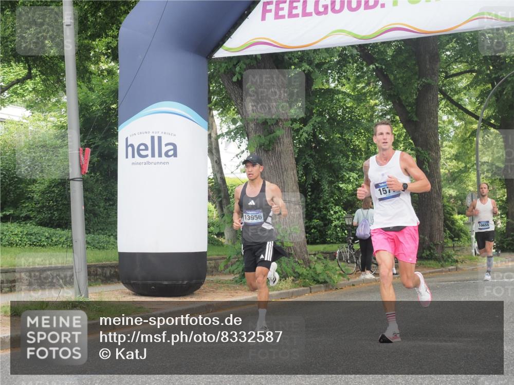29.06.2025 - hella hamburg halbmarathon KatJ http://msf.ph/oto/8332587 29.06.2025 10:17:31 Zwischen KM18-KM19 1577 meine-sportfotos.de